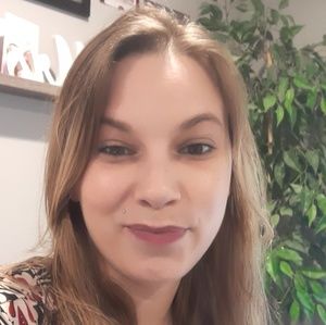 Meet your Posher, Chaela